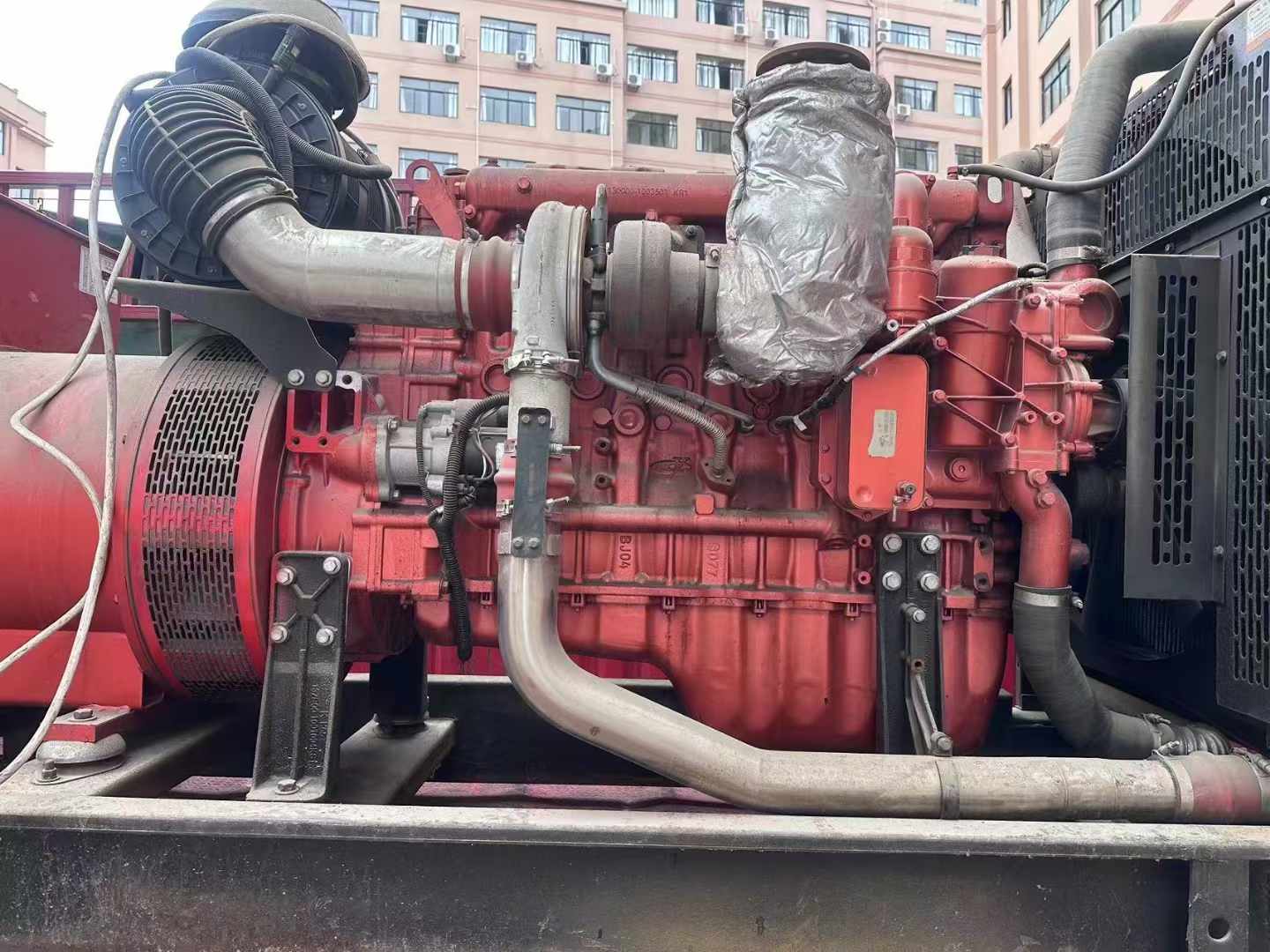 施甸如何选择适合 600kW 柴油发电机组的过载保护器？