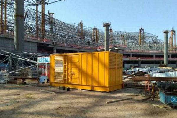 施甸发电机出租如何判断空气滤清器是否需要更换？